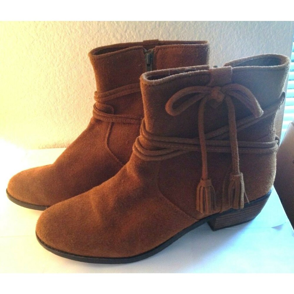 MinneTonka Women’s Brown Suede Tassel Ankle Boots Side Zip Size 11